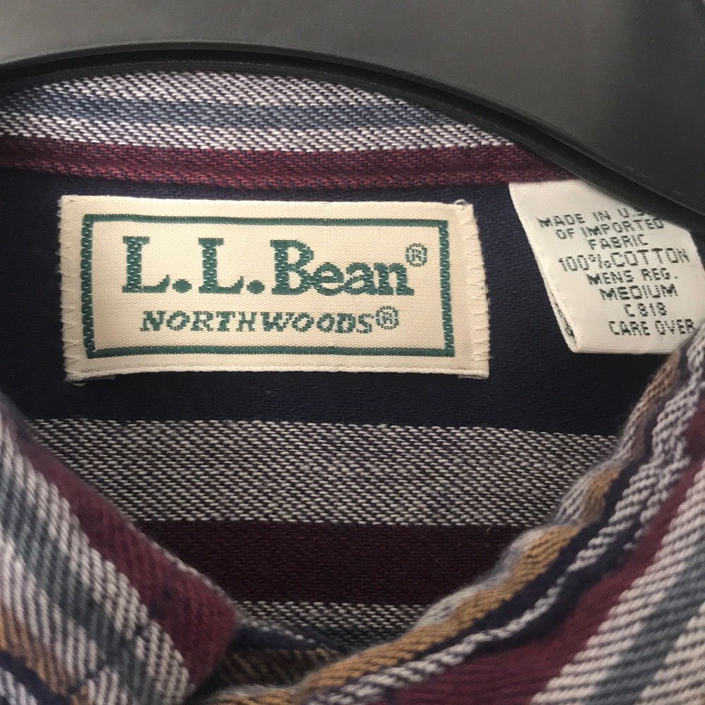 LL Bean button down ☘️ - Picture 3 of 8